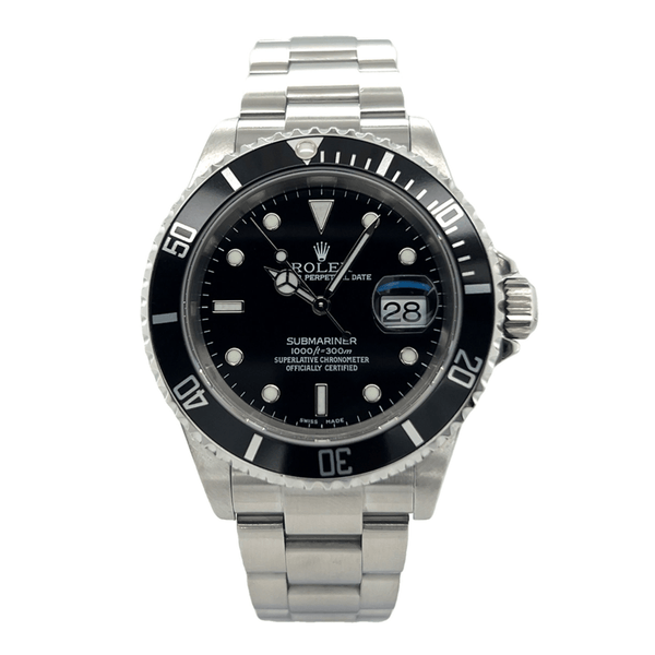 Rolex Submariner Date 16610 Box and Papers - Pre-Owned