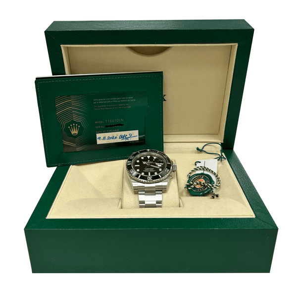 Rolex Submariner Date 116610LN - Pre-Owned